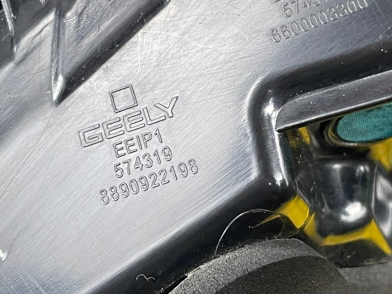 Фонарь задний правый, 8000 рублей, Москва