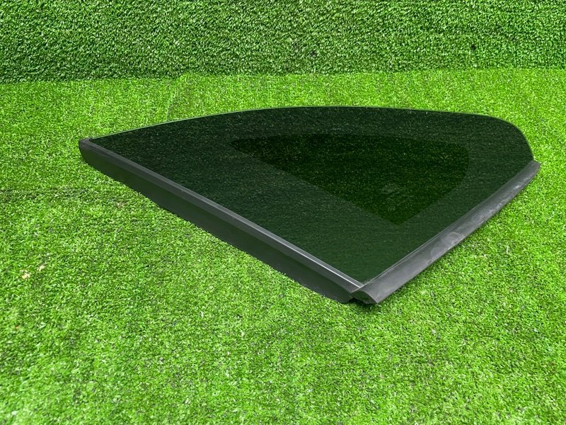 Стекло глухое зад. левое, 1500 рублей, Москва