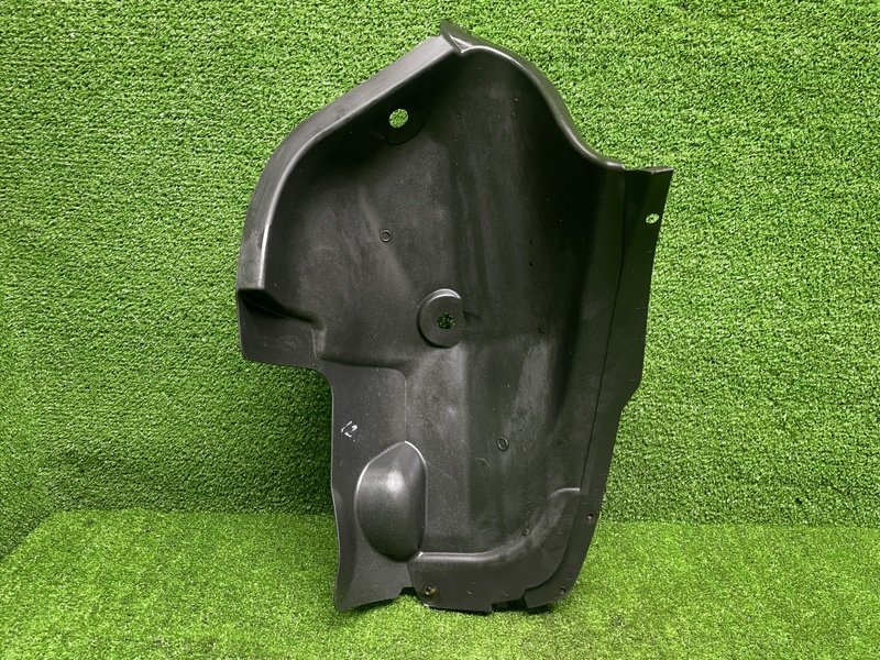 Подкрылок, 1000 рублей, Москва