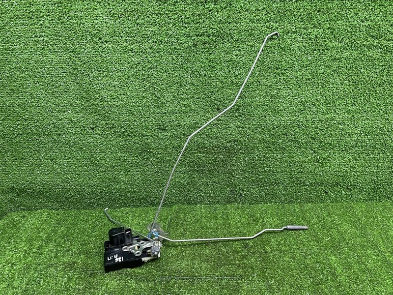 Замок двери передней правой, 1000 рублей, Москва