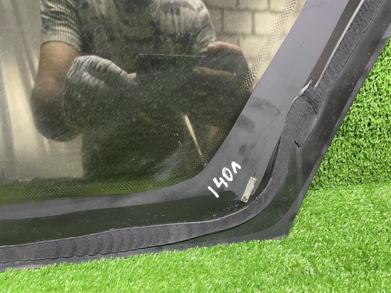 Стекло глухое зад. левое, 4000 рублей, Москва
