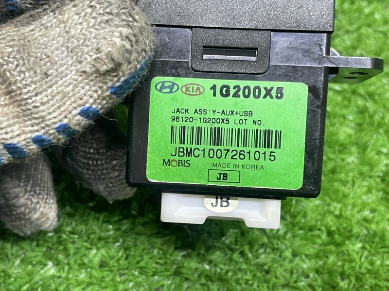Разъем (USB/AUX), 1000 рублей, Москва