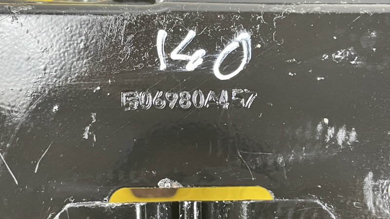 Площадка под АКБ, 2000 рублей, Москва