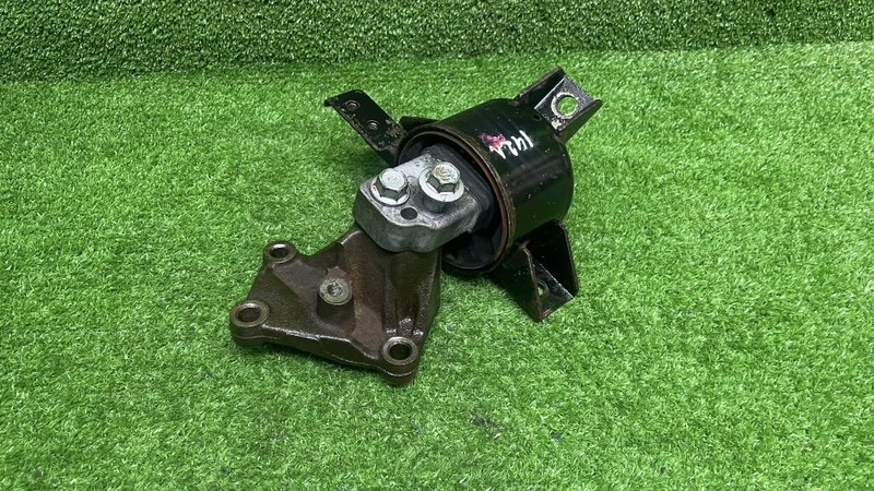 Опора двигателя, 1500 рублей, Москва