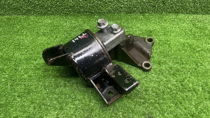 Опора двигателя, 1500 рублей, Москва