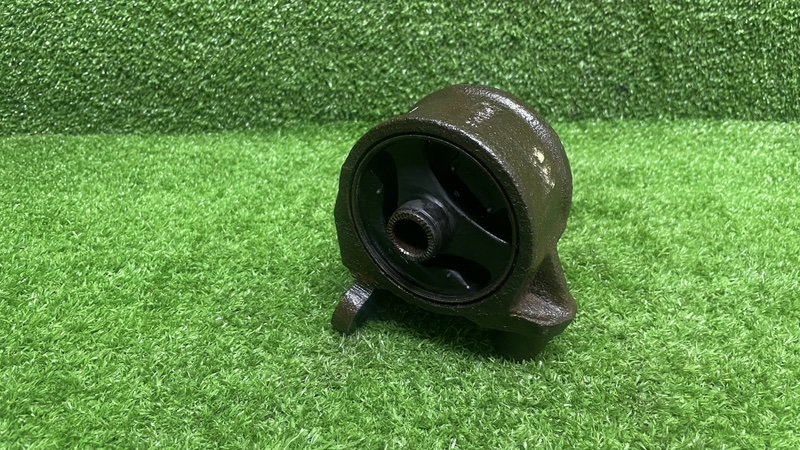 Опора двигателя, 1000 рублей, Москва