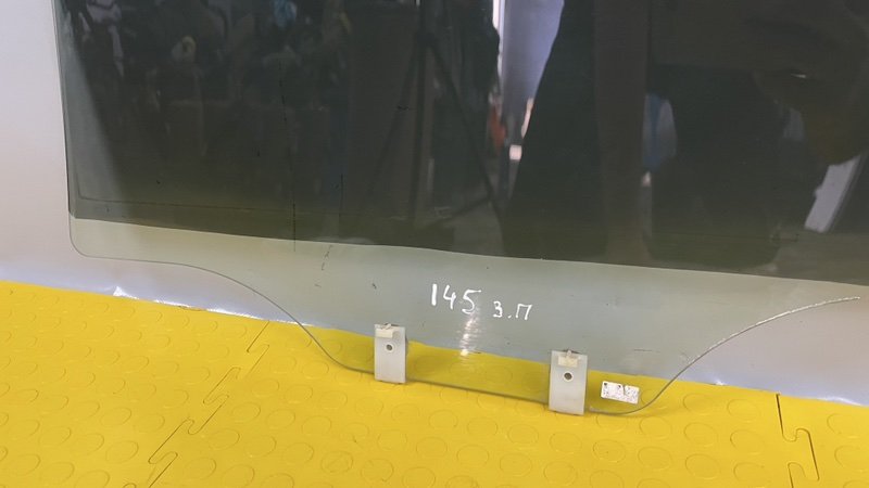 Стекло двери задней правой, 1500 рублей, Москва