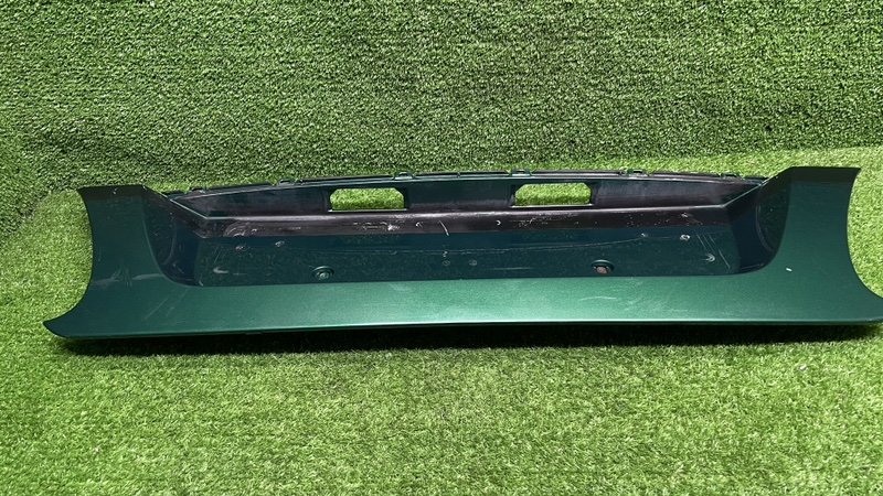 Накладка крышки багажника, 1500 рублей, Москва