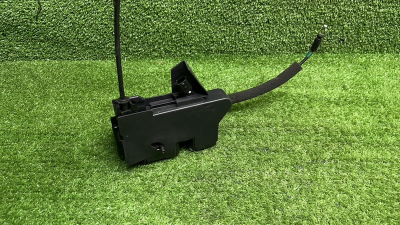 Замок двери задней правой, 2400 рублей, Москва