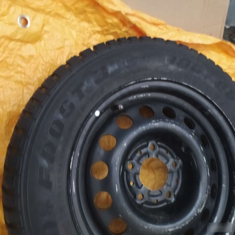 Запасное колесо, 3500 рублей, Орёл