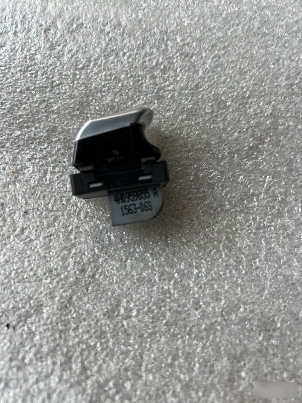 Кнопка стеклоподьемника, 1000 рублей, Орёл