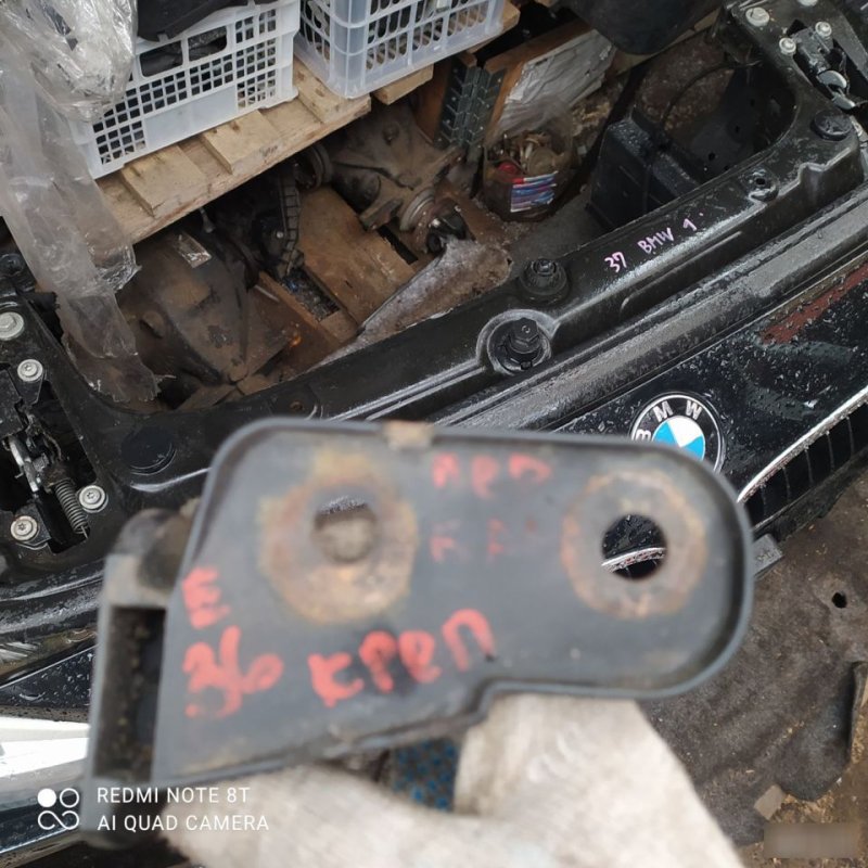 Кронштейн бампера, 500 рублей, Орёл