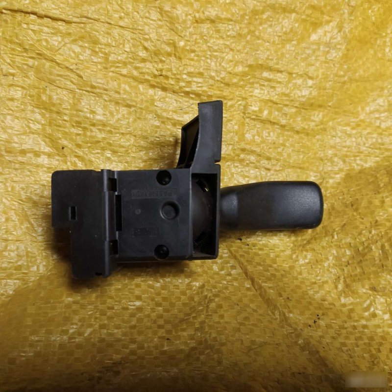 Переключатель рулевой колонки, 800 рублей, Орёл