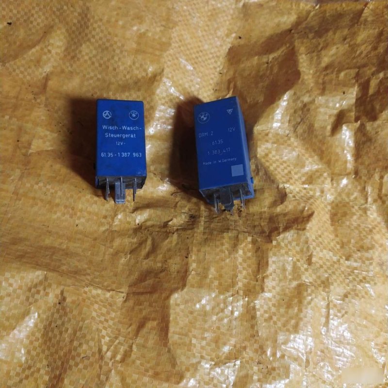 Реле, 500 рублей, Орёл