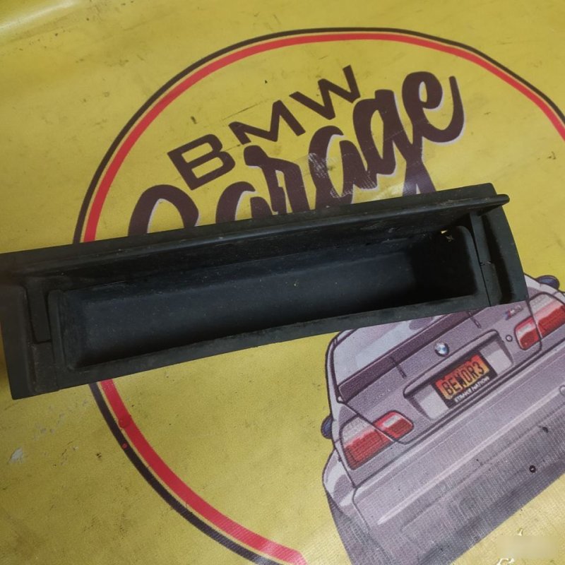 Вставка в центральной консоли, 500 рублей, Орёл