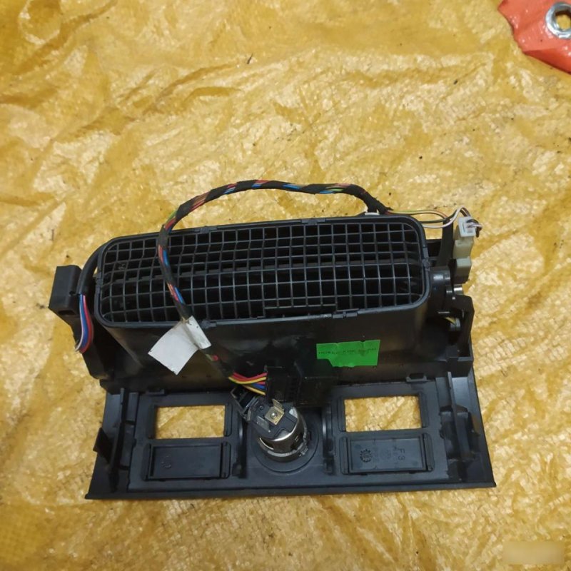 Дефлектор, 1000 рублей, Орёл