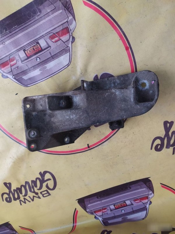 Кронштейн ДВС, 2000 рублей, Орёл