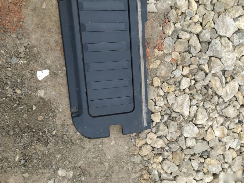 Обшивка багажника, 1000 рублей, Орёл