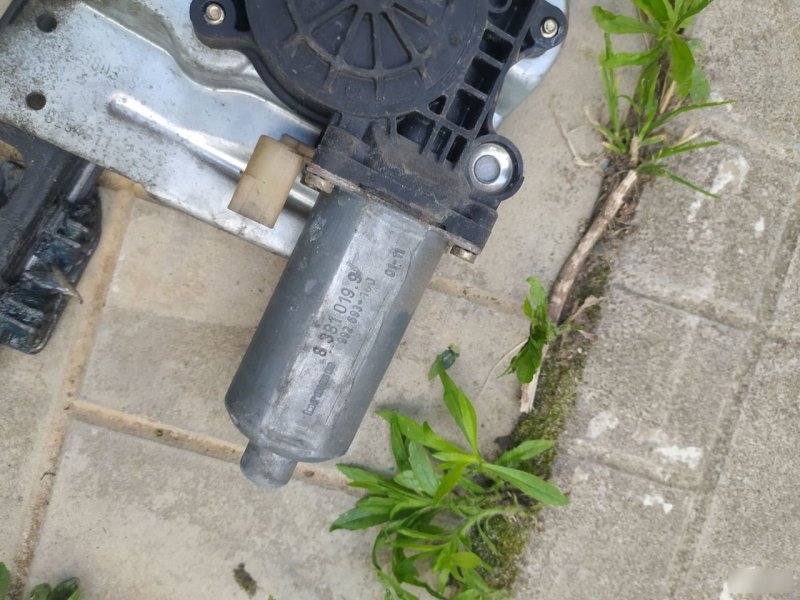 Стеклоподъемник, 4000 рублей, Орёл