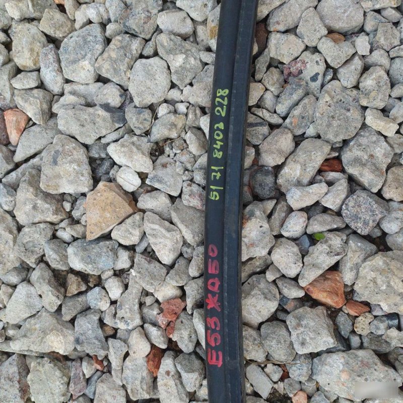 Уплотнитель капота, 1000 рублей, Орёл