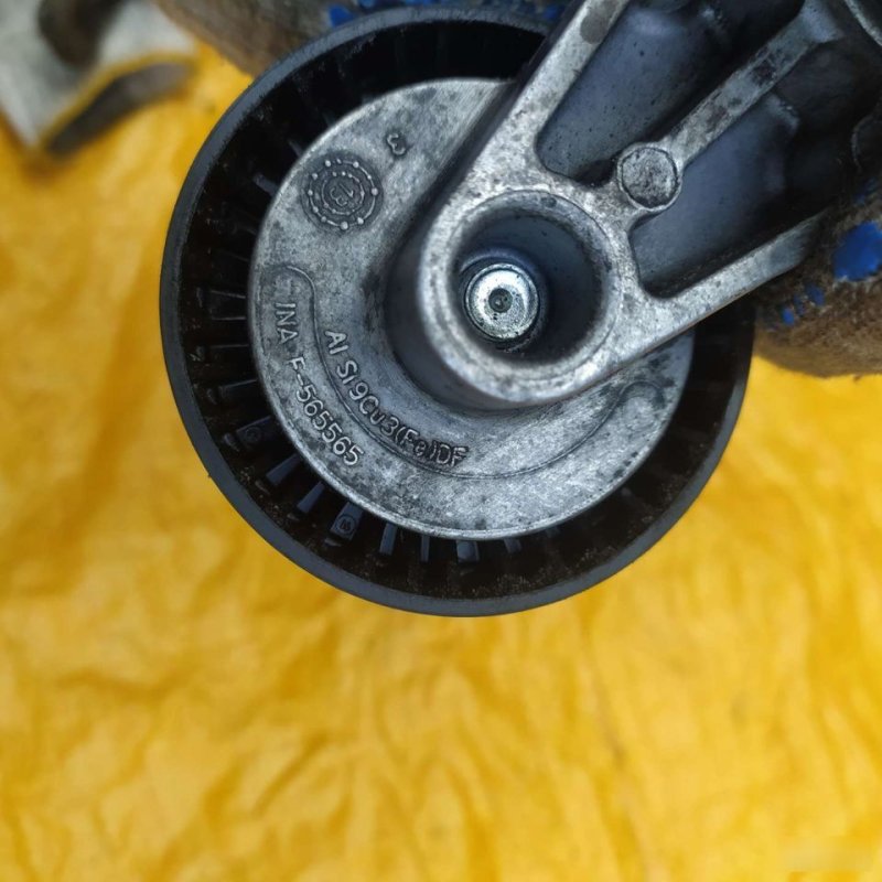 Натяжитель ремня привода генератора, 2000 рублей, Орёл