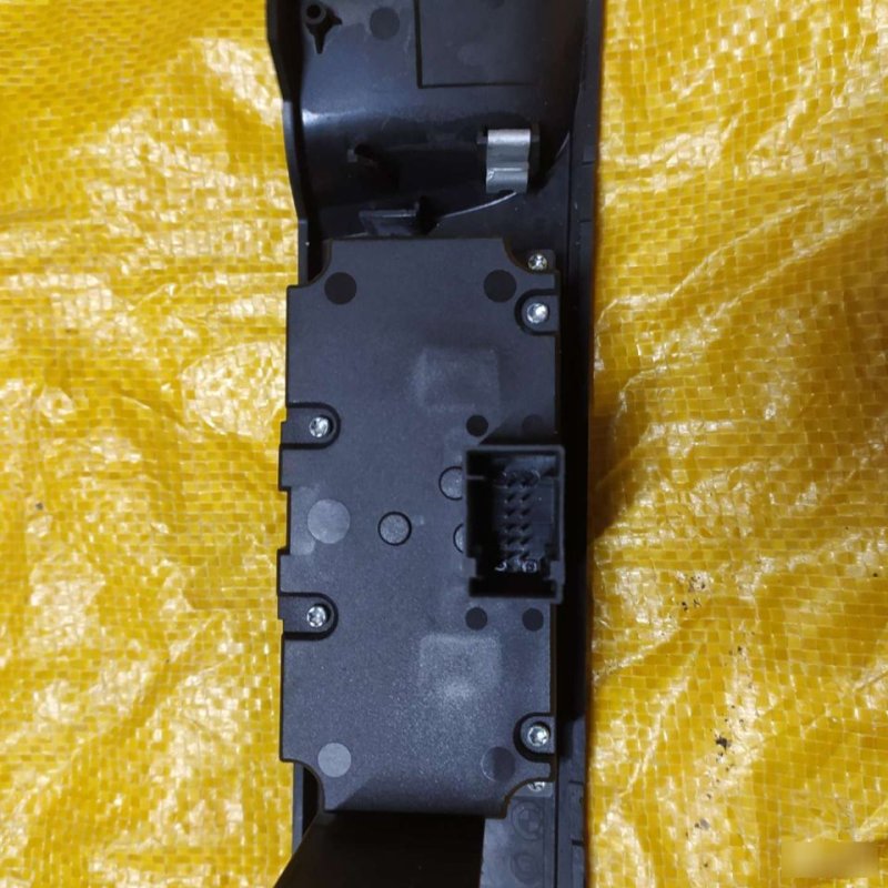 Переключатель света, 1000 рублей, Орёл