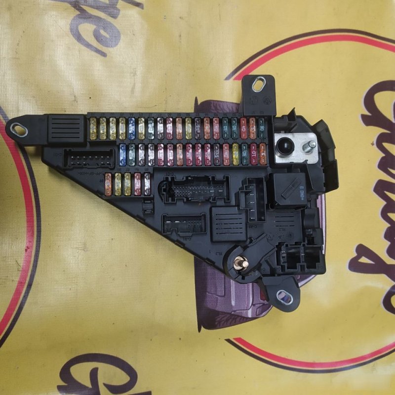 Блок предохранителей, 2000 рублей, Орёл