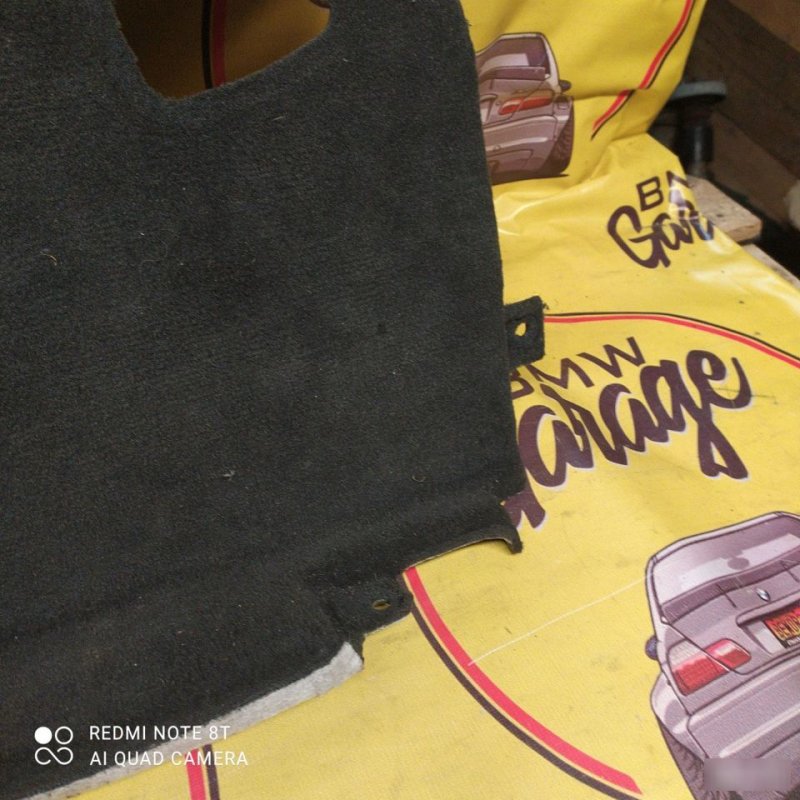 Обшивка багажника, 2000 рублей, Орёл