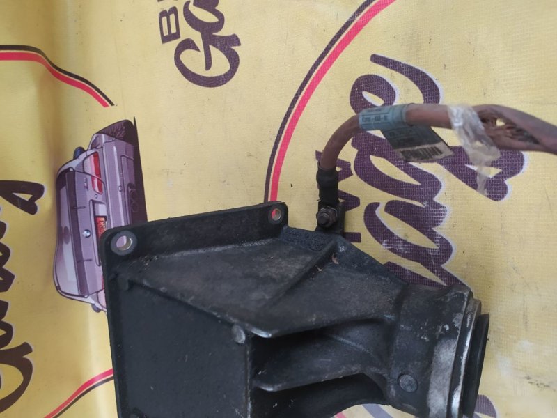 Кронштейн полуоси, 2500 рублей, Орёл