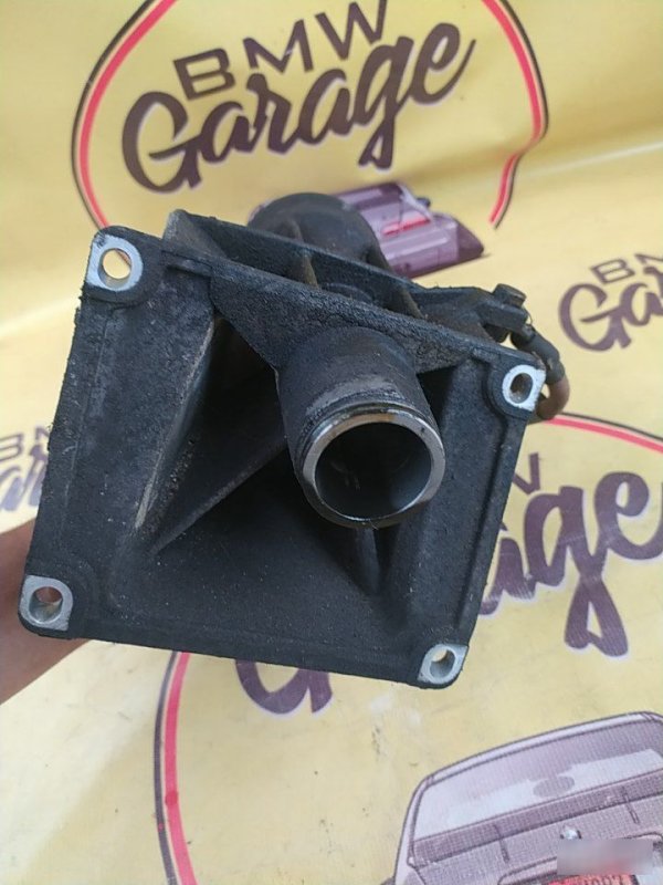 Кронштейн полуоси, 2500 рублей, Орёл