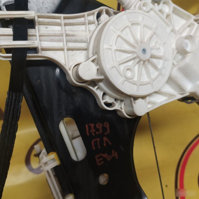 Стеклоподъемник, 3000 рублей, Орёл