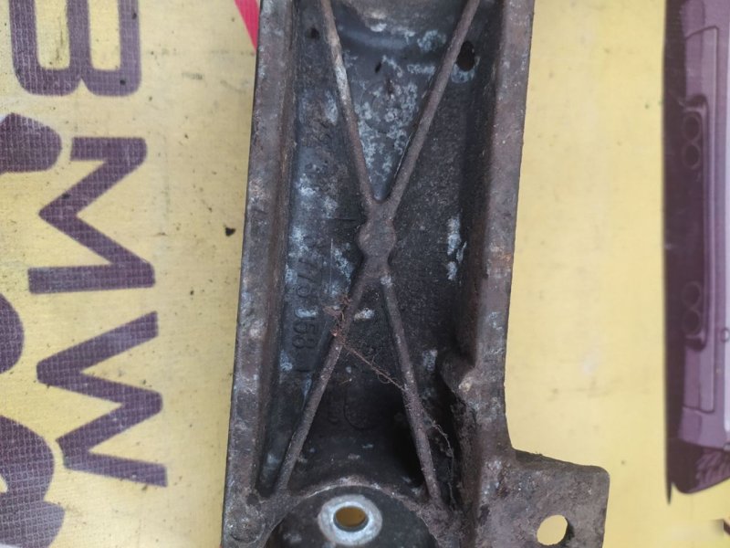 Кронштейн КПП, 2500 рублей, Орёл