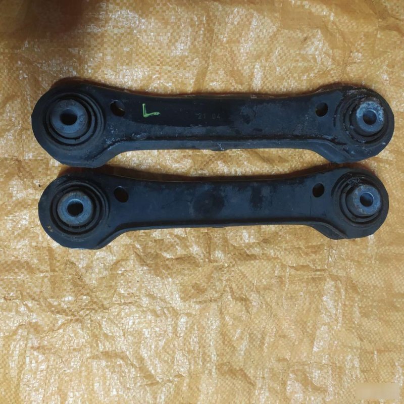 Рычаг подвески, 2000 рублей, Орёл