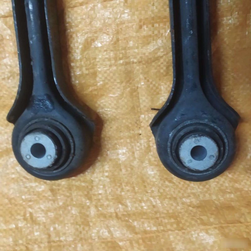 Рычаг подвески, 2000 рублей, Орёл