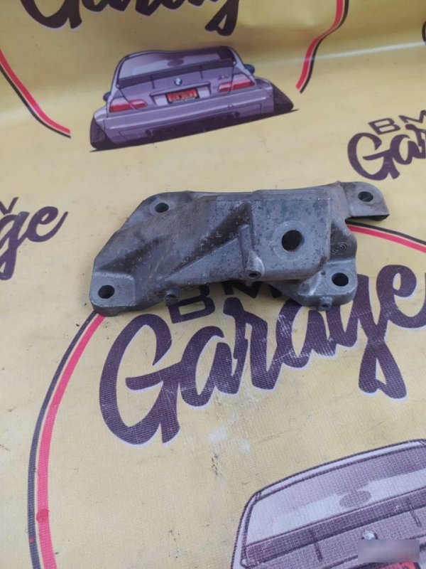 Кронштейн ДВС, 2000 рублей, Орёл