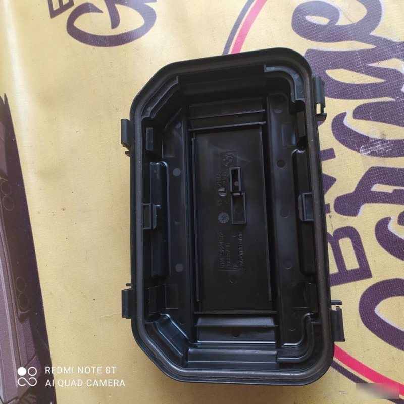 Крышка блока предохранителей, 1500 рублей, Орёл