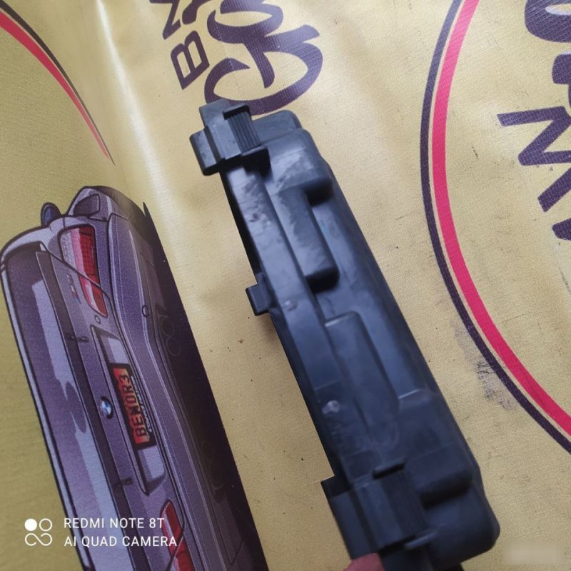 Крышка блока предохранителей, 1500 рублей, Орёл