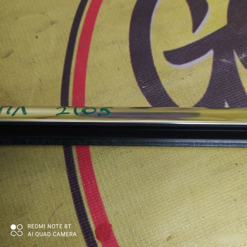 Молдинг стекла, 1500 рублей, Орёл