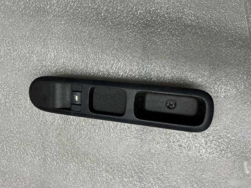 Кнопка стеклоподъемника, 1000 рублей, Орёл