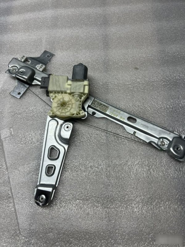 Стеклоподъемник, 2000 рублей, Орёл