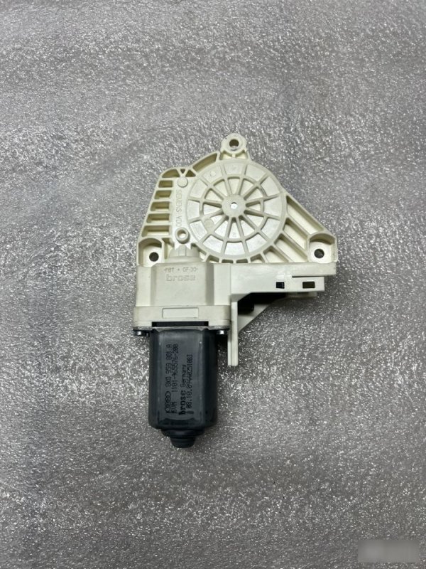 Мотор стеклоподъемника, 1500 рублей, Орёл