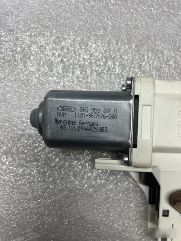 Мотор стеклоподъемника, 1500 рублей, Орёл