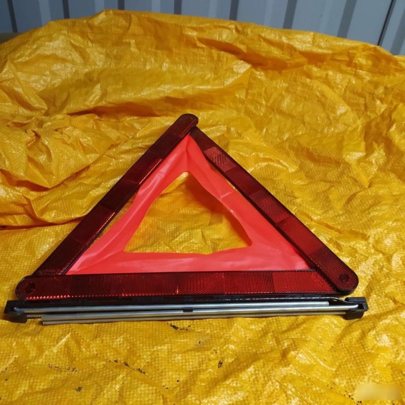 аварийный знак, 1500 рублей, Орёл