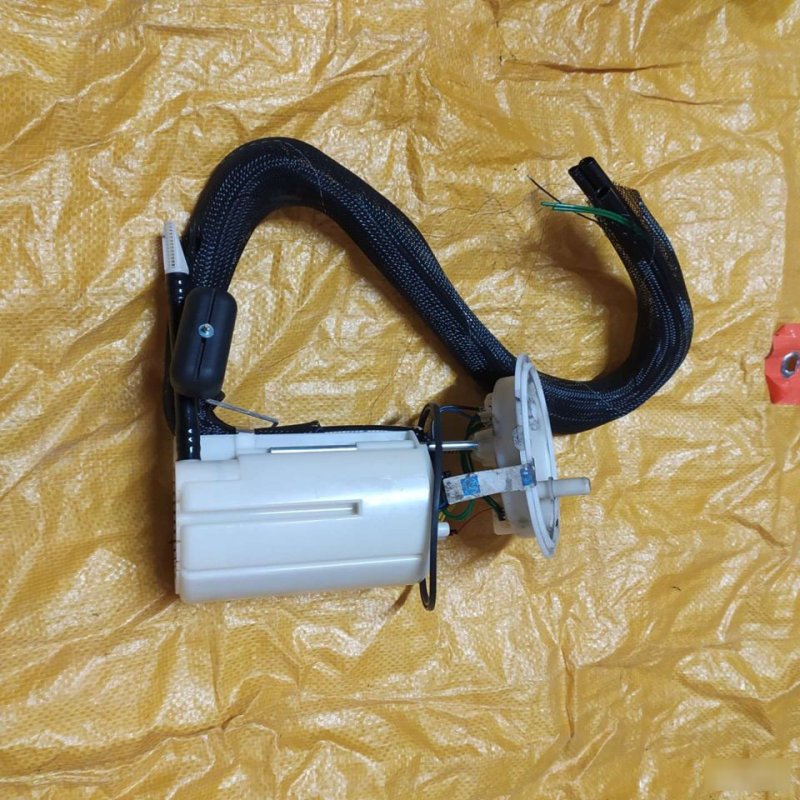 Насос топливный, 7000 рублей, Орёл