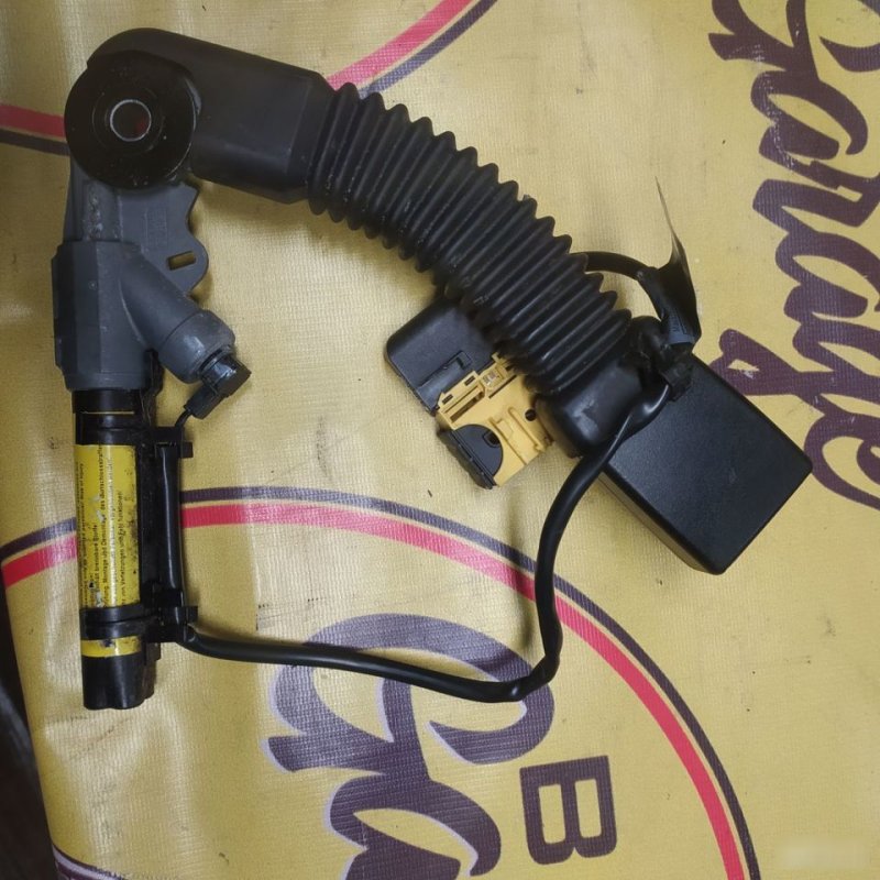 Преднатяжитель ремня безопасности, 1800 рублей, Орёл