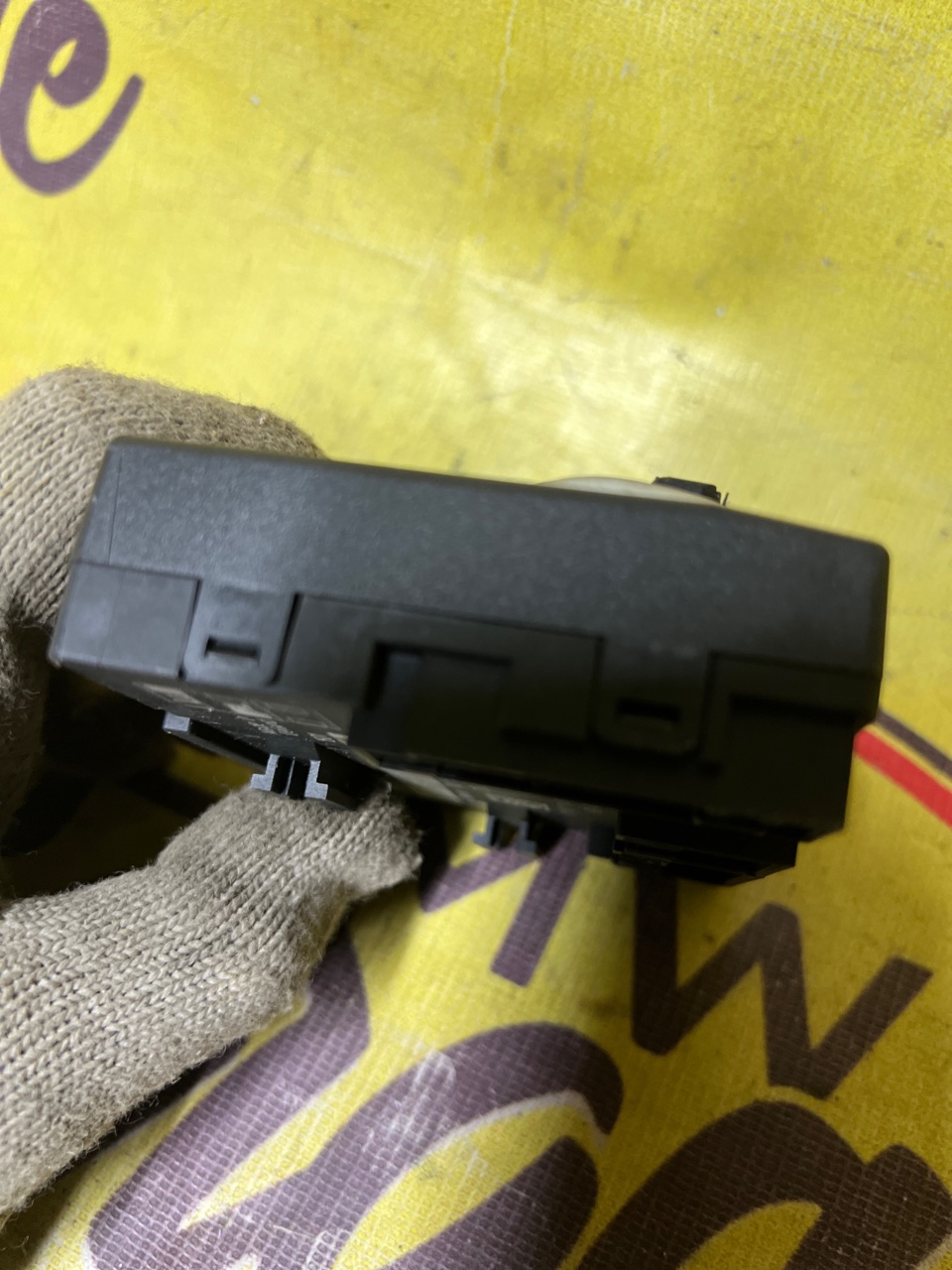 Блок управления двери, 1000 рублей, Орёл