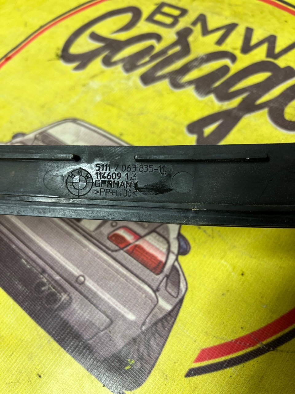 Уплотнитель капота, 1000 рублей, Орёл