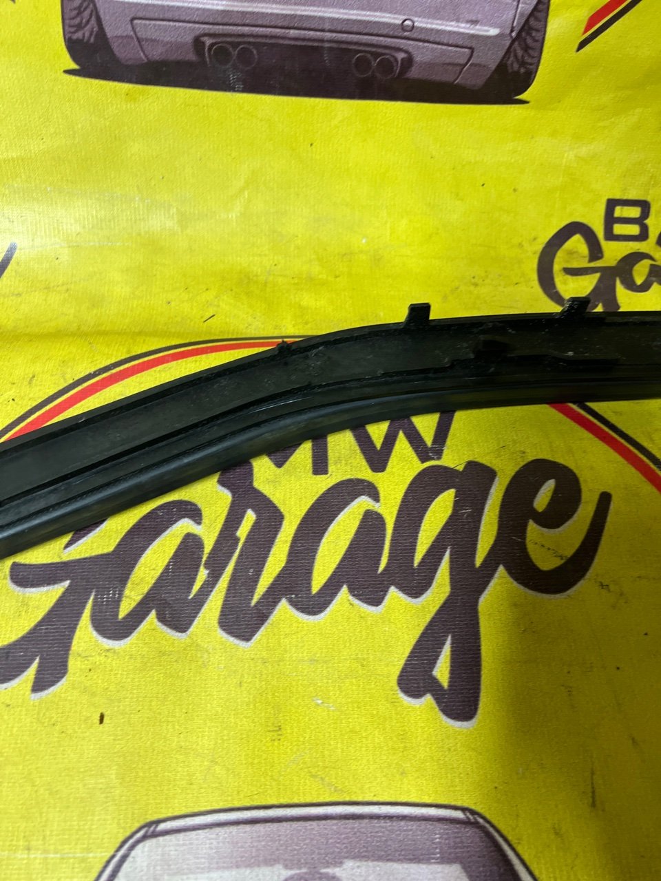 Уплотнитель капота, 1000 рублей, Орёл