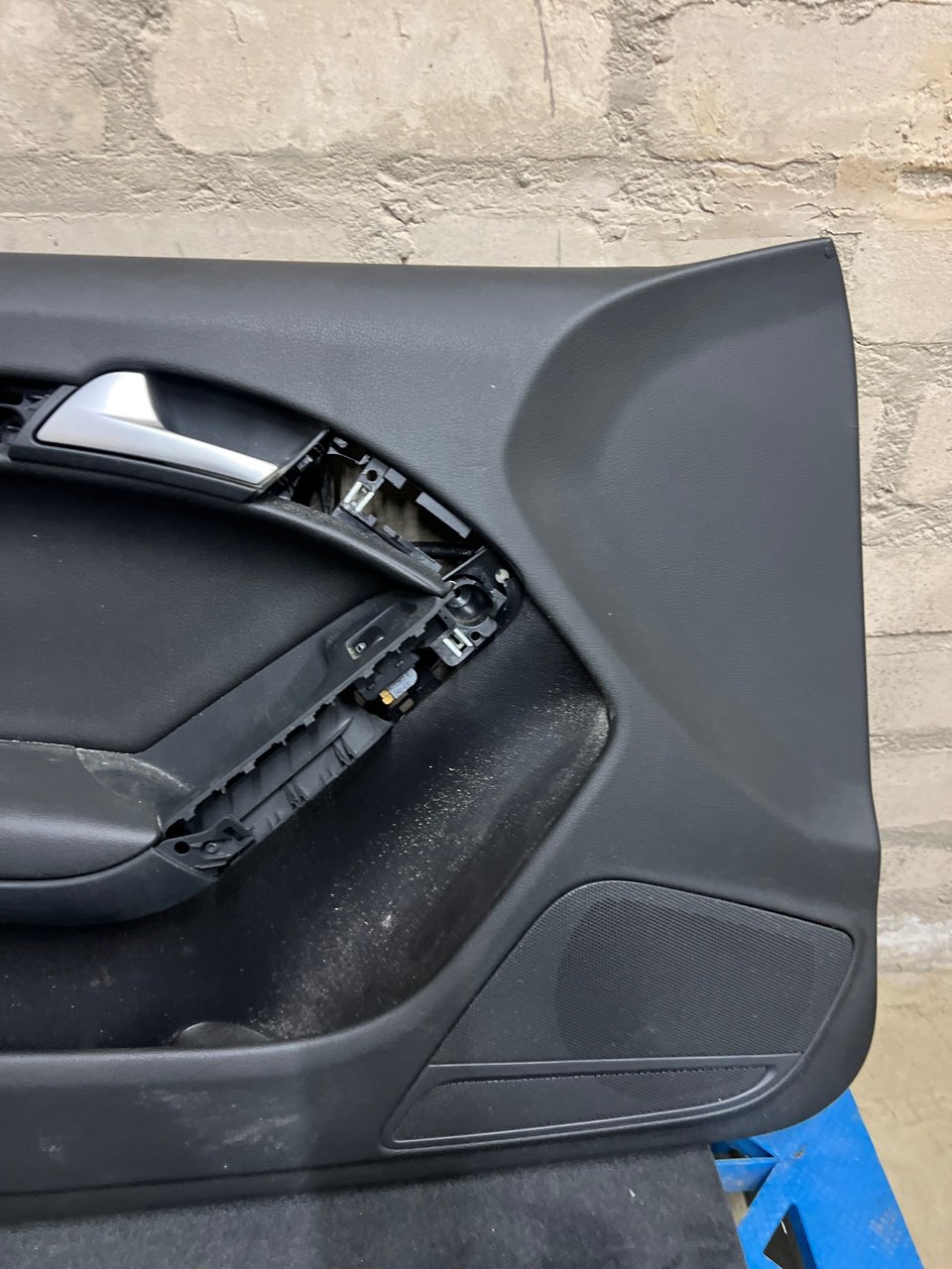 Обшивка двери, 2000 рублей, Орёл