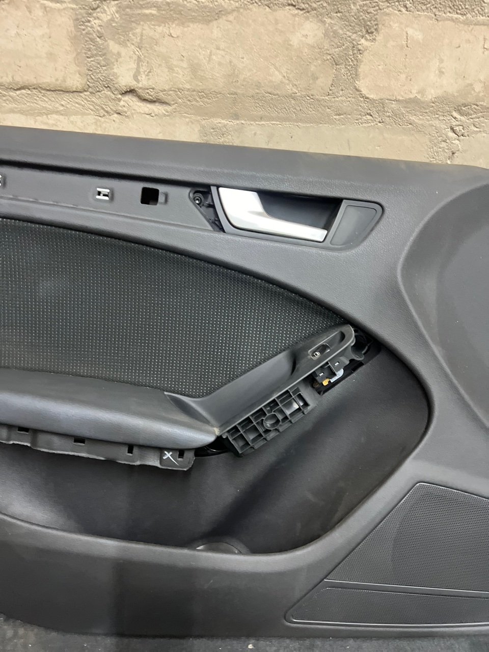 Обшивка двери, 2000 рублей, Орёл